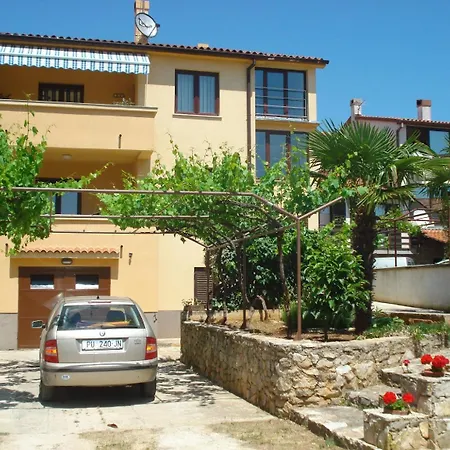 Apartment Borik *